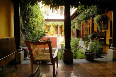 Image de Belle maison coloniale située dans la vieille ville d'Antigua