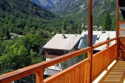 Appartement avec belle vue sur le Pelvoux  - Massif des Ecrins