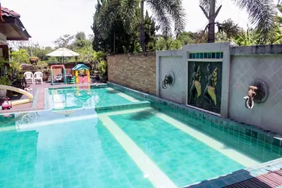 Image de Villa de campagne de luxe avec piscine salée près de Bosang & Hot Springs avec services aéroportuaires