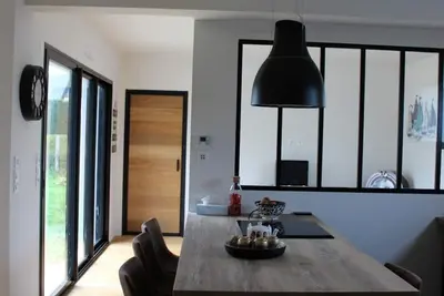 Image de Villa Bord De Plage La Foret Fouesnant