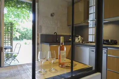 Image de Petit Loft ds Mas 17e, piscine privée chauffée, St Rémy de Provence - classé 4*