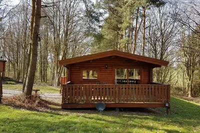 Image de Connie Cottage (Log Cabin), Kenwick Park Woods, nr Louth, Lincolnshire