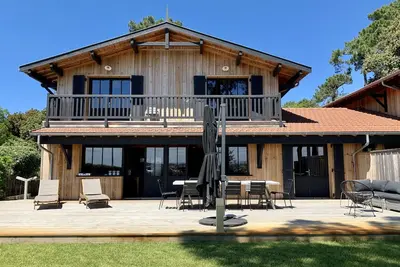 Image de Magnifique maison haut standing, face Mer, Beau Jardin terrasse - A Vivre!