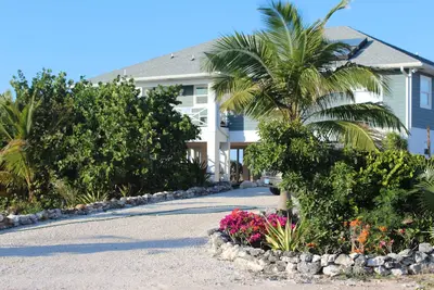 Image de Maison de bord de mer magnifique sur la plage la plus jolie Ă Exuma