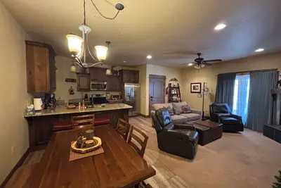 Image de Luxe 2 ch 2 ba, garage attenant 2 voitures, 6 couchages