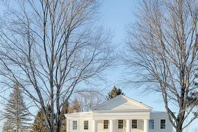 Image de Superbe cinq chambres historique Red Hook, Ny Accueil