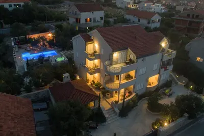 Image de Villa Kos Murter pour 18-22 personnes