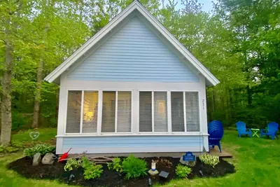 Image de Chalet spectaculaire au Summer Village!