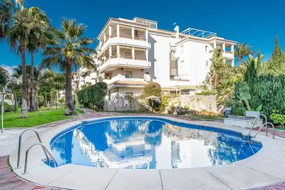 Grand appartement de luxe 3 chambres 2 salles de bain en bord de mer dans le centre de Benalmadena Coût