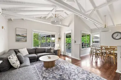 Image de Dolce Vita A Beachside Family Garden Retreat