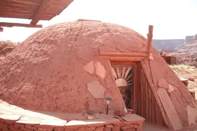 Last Hurrah, Female Hogan