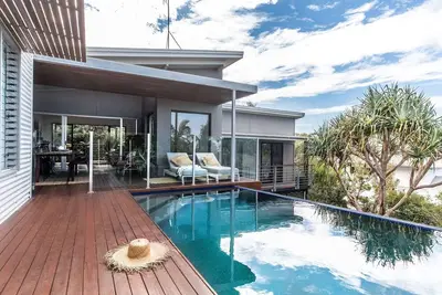 Image de Beach House conçu par l'architecture, distance de marche de la plage et des magasins