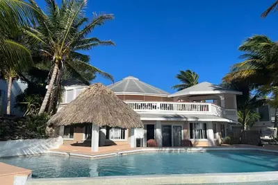 Image de Casa Redonda Villa, 8 Chambres \/ 5 Bains, Dorme Jusqu'À 16 Personnes
