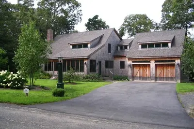 Image de Maison du Cap attrayante près de Pleasant Bay & PahWah Pond