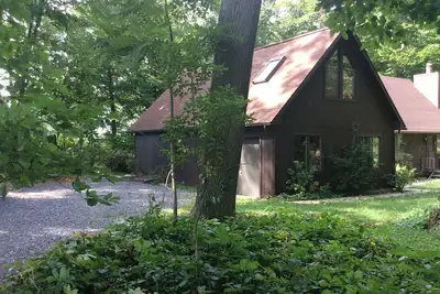 Image de Une retraite chaleureuse et relaxante pour les couples avec tout le confort de la maison.