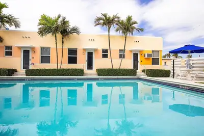 Image de Luxe Hollywood Beach Condo équipements modernes à quelques pas de plage et la promenade