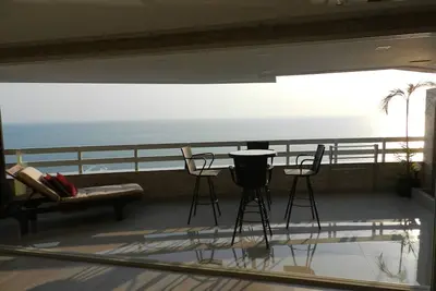 Image de Jomtien Plaza Condotel. Front the sea