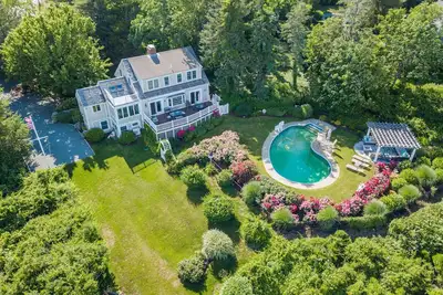 Image de Accueil Waterfront luxe avec piscine chauffée Creusée