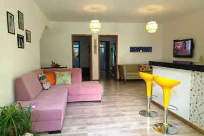 Deux appartements neufs et décorés dans le meilleur emplacement d'Arraial, tout en haut!