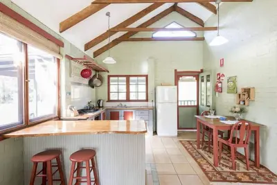 Image de Narrawallee Creek studio