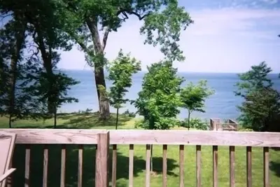 Image de Belle maison de luxe en bord de mer sur le lac Michigan, plage de sable, piscine, bain à remous