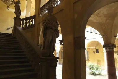 Appartement de luxe dans un ancien palais historique au coeur de Bologne