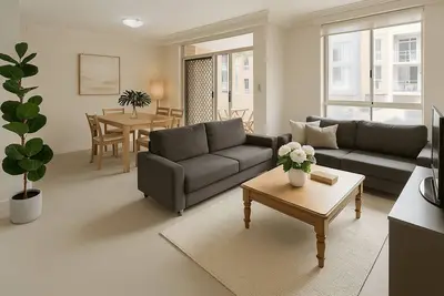 Image de Buchn - 2br Ă Balmain avec piscine et salle de sport