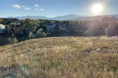 Image de Quartier calme Ranch w Sous-sol fini, sentiers de randonnée et vue sur Pikes Peak