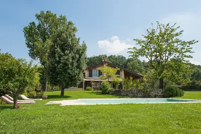 Image de Charmante villa de luxe avec piscine dans la province de Plaisance