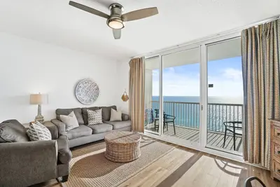 Image de New Luxury 2br la plage! Sur la plage. Promotions toute l'année