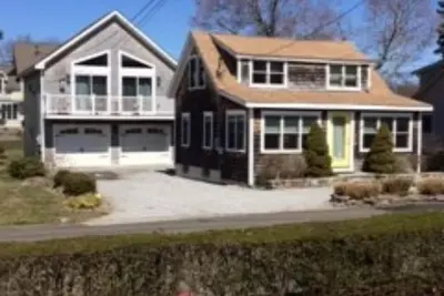 Image de Maison de style Nantucket confortable