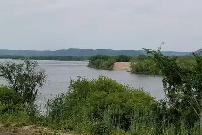 Studio avec vue sur le magnifique fleuve Mississippi