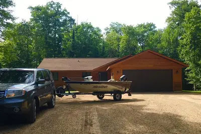 Image de Maison paisible de Northwoods, parfaite pour une escapade, des loisirs estivaux ou tout simplement un peu de repos et de détente