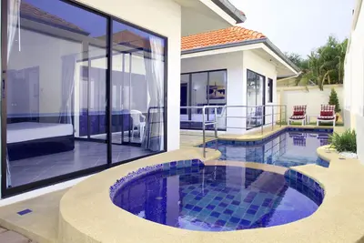 Image de Villas 2 Chambres Supérieures Avoca avec Piscine 85