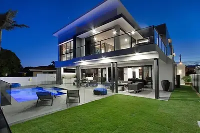 Image de Maisons De Vacances ÉLITE - Sublime @ Broadbeach