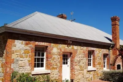 Image de «White Rose Cottage» de Tenterfield Accommodation