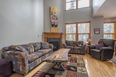 Image de Deluxe Townhouse - peut accueillir jusqu'à 11