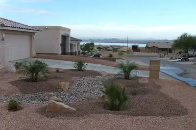 Image de Boeing Bay Hideaway -Lakeside - Propre - À Pied De L'Eau - Piscine - Vue Sur Le Lac
