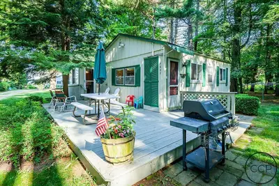 Image de Lac Michigan Charme Cottage-RÉCEMMENT Jour!