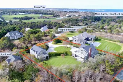 Image de Privé, Contemporain Nantucket Home - Ville à proximité