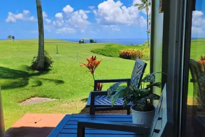 Image de Marchez jusqu'à Anini depuis la magnifique unité Ocean View End sur le parcours de golf de Princeville