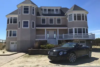 Image de Glamorous Oceanfront 8br, 8 bains Piscine + Jacuzzi - Appelez pour les offres de dernière minute! !