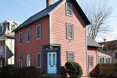 Image de Belle maison au coeur du quartier historique / 2 pâtés de maisons de la ville