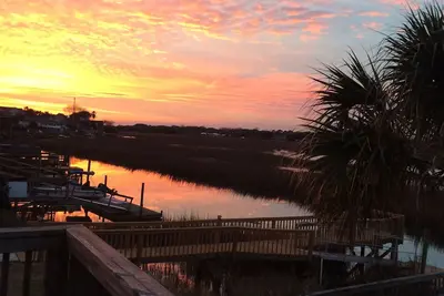 Image de Cottage par Folly Beach avec vue sur l'eau