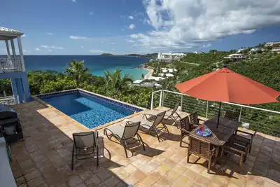 Image de Maison de plage privée avec piscine