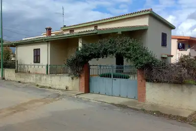 Image de Villa dans le pays, à seulement 800 mètres des roses de plage