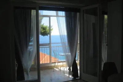 Image de Appartement D'Une Piece Sur La Mer, APERÇU Cosy Et Renove