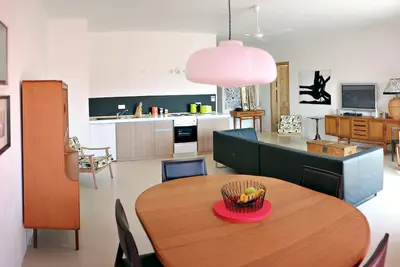 Image de Grand appartement bord de mer, avec vue imprenable sur la campagne