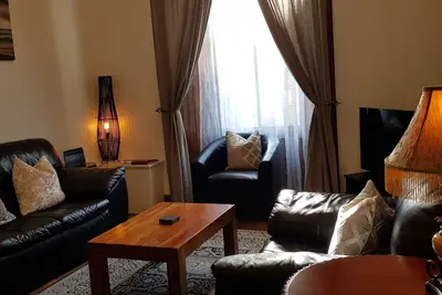 L'ancienne chirurgie, décorée avec goût, impeccable et confortable