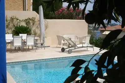 Image de De Cocteau couper le souffle villa avec piscine privée et belle vue sur la mer